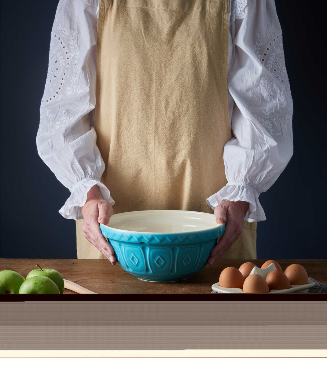 Turquoise Colour Mixing Bowl, 24cm / 2 Litre
